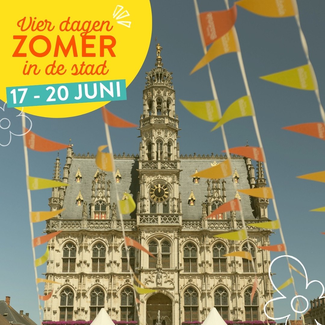 Het historische stadhuis van Oudenaarde op de Markt
